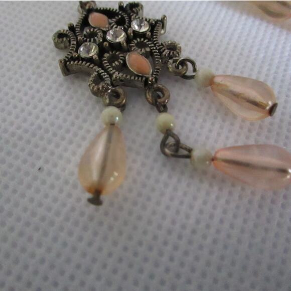 Vintage Chandelier Dangle Earrings Filigree Peach Teardrop Rhinestones Boho Glam - Picture 10 of 16